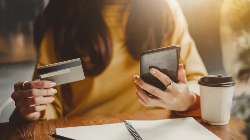 Ventajas de las tarjetas de crédito frente a las tarjetas de débito